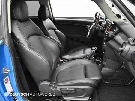 Mini Cooper — photo 10