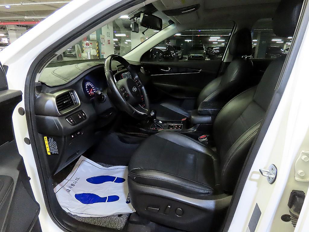 Kia Sorento — photo 06