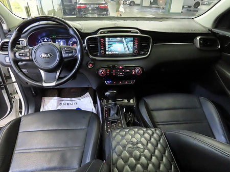 Kia Sorento — photo 10