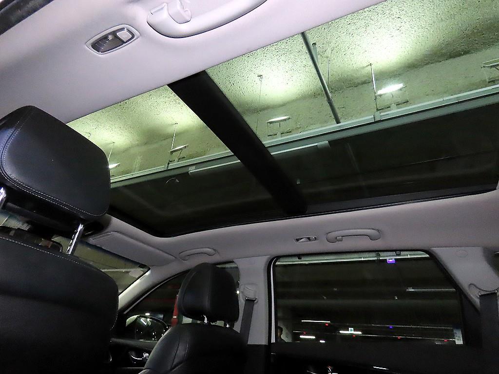 Kia Sorento — photo 14