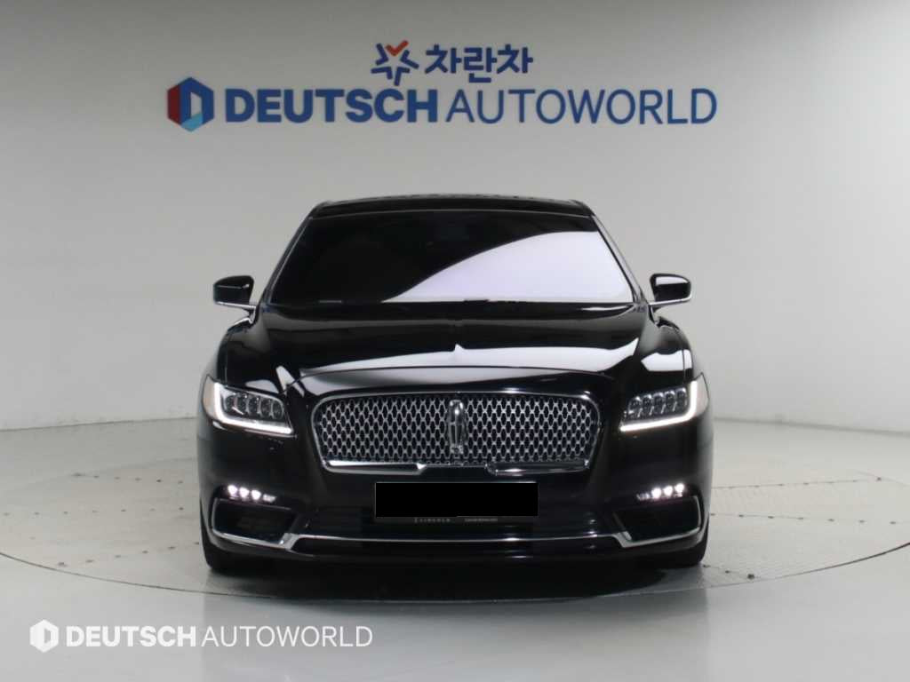 Lincoln Continental — photo 03