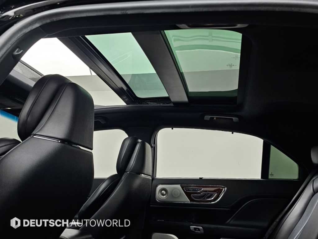 Lincoln Continental — photo 18