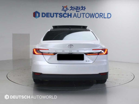 Toyota Camry — photo 04