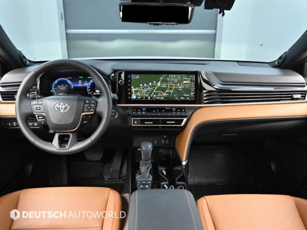 Toyota Camry — photo 07