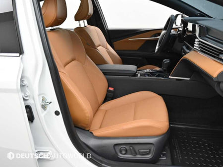 Toyota Camry — photo 10