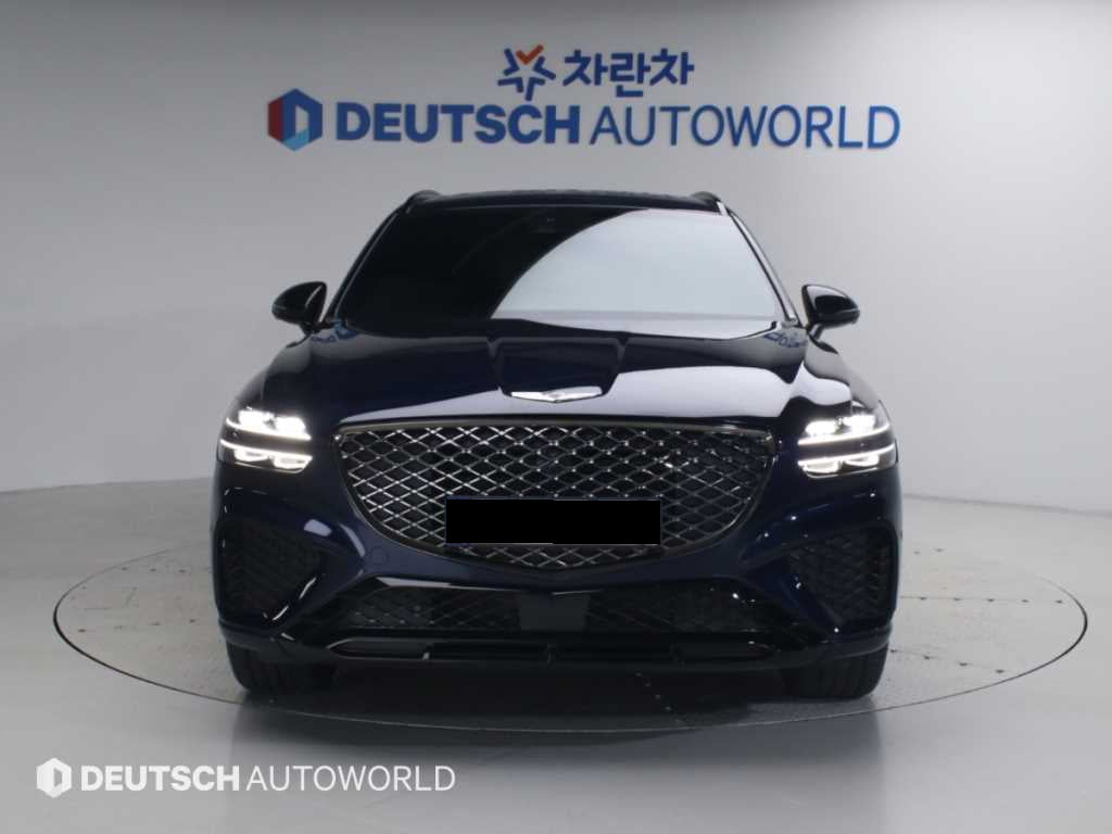 Genesis GV70 — photo 03