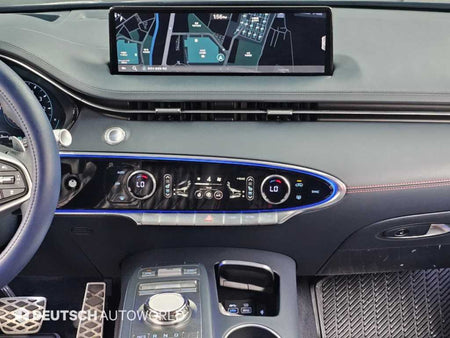 Genesis GV70 — photo 14