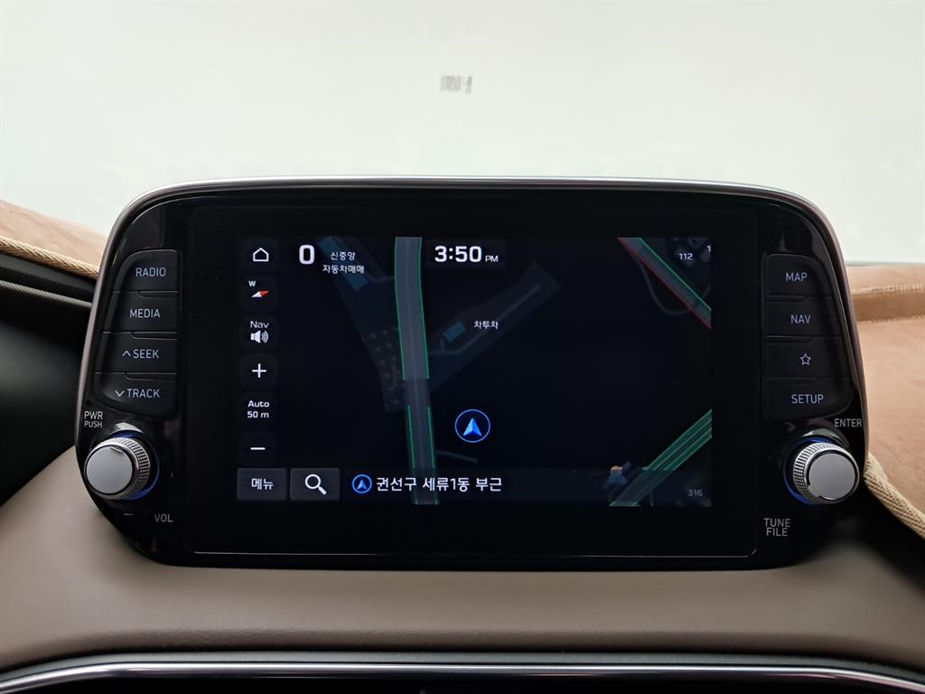Hyundai Santafe — photo 09
