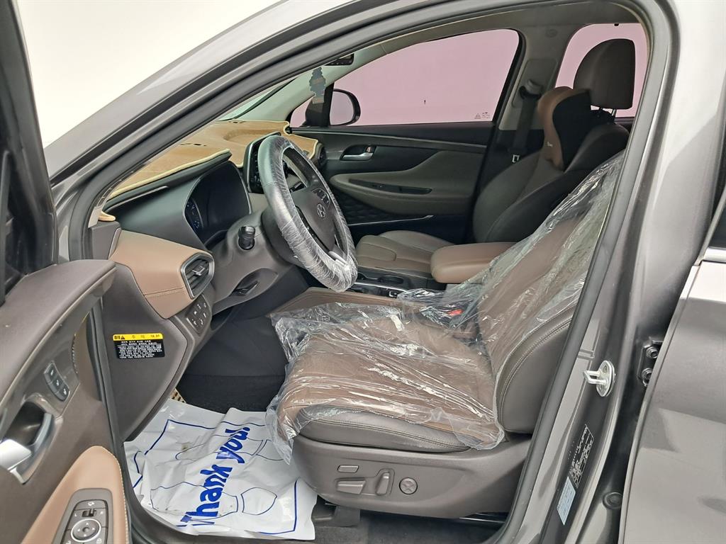 Hyundai Santafe — photo 11
