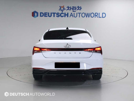 Hyundai Avante — photo 04