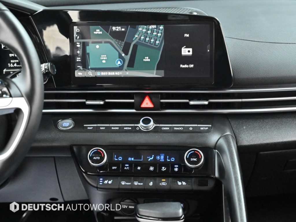 Hyundai Avante — photo 14