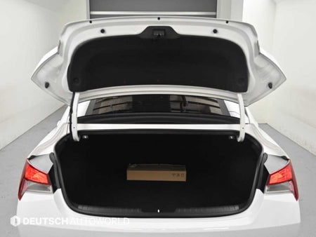 Hyundai Avante — photo 19