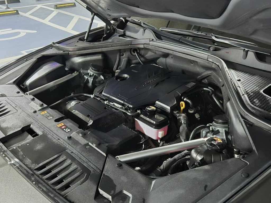 Genesis GV80 — photo 20