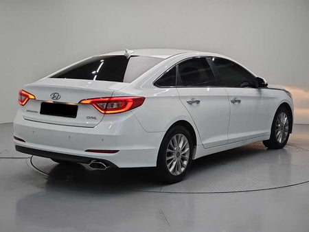 Hyundai Sonata — photo 04