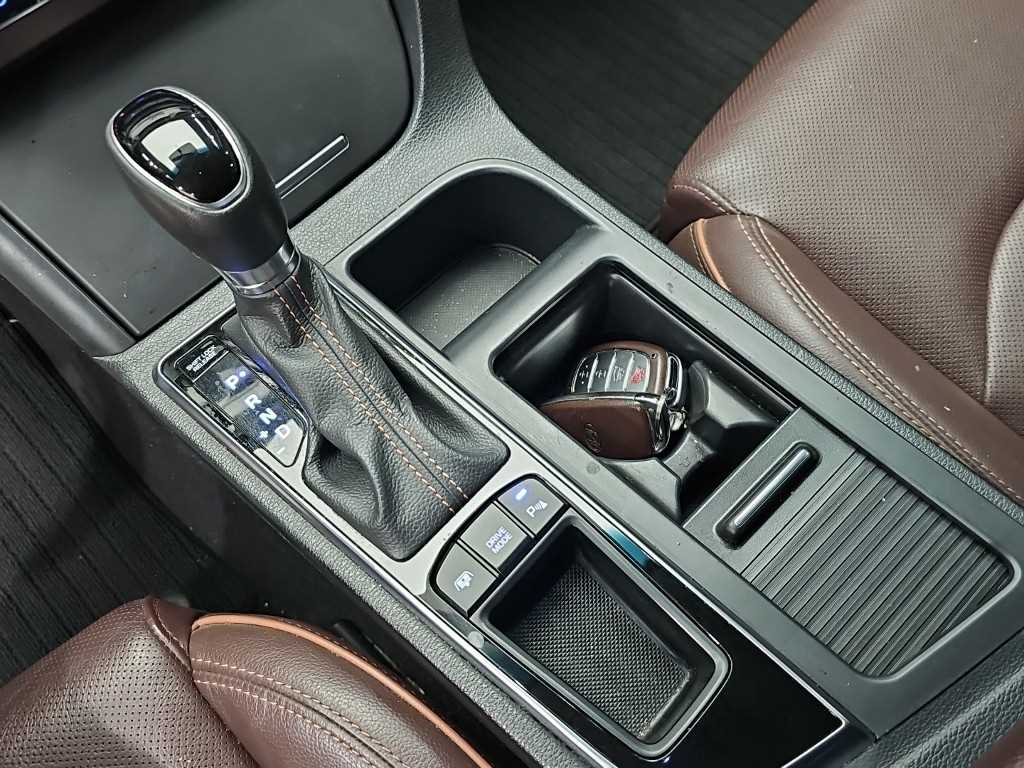 Hyundai Sonata — photo 08