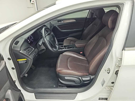Hyundai Sonata — photo 11