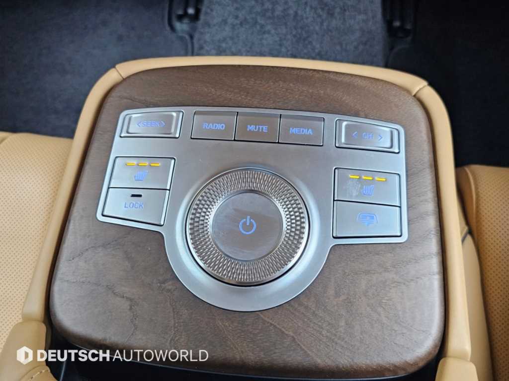 Genesis G80 — photo 19