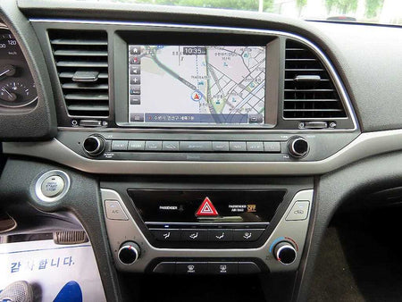 Hyundai Avante — photo 13