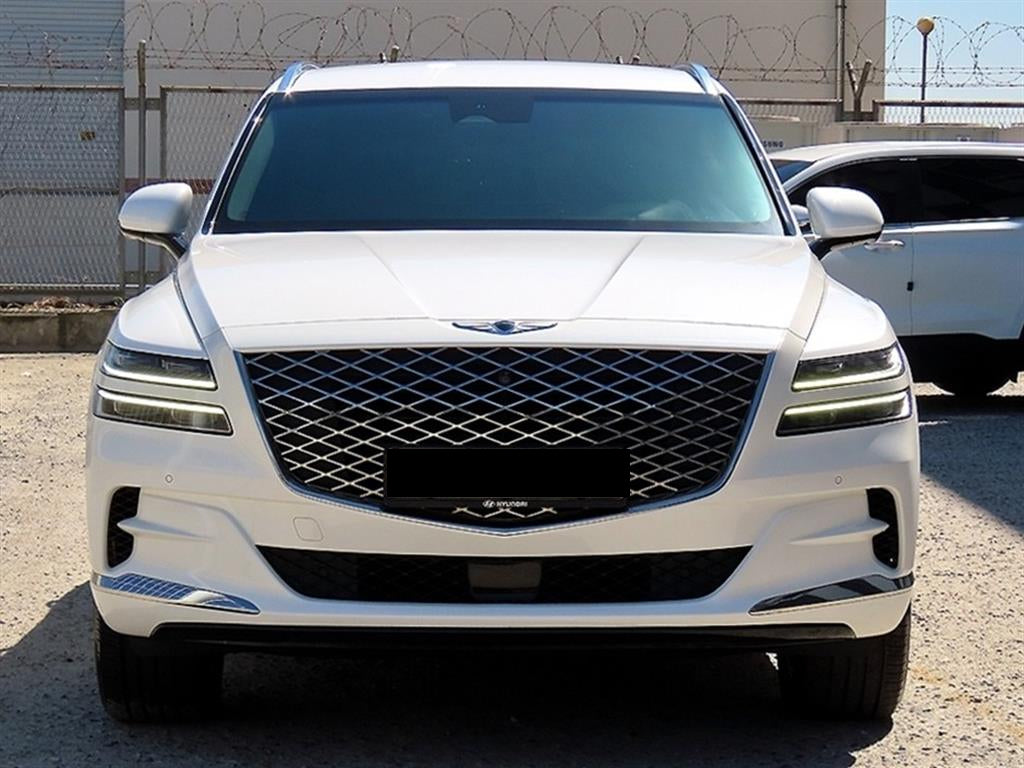 Genesis GV80 — photo 01