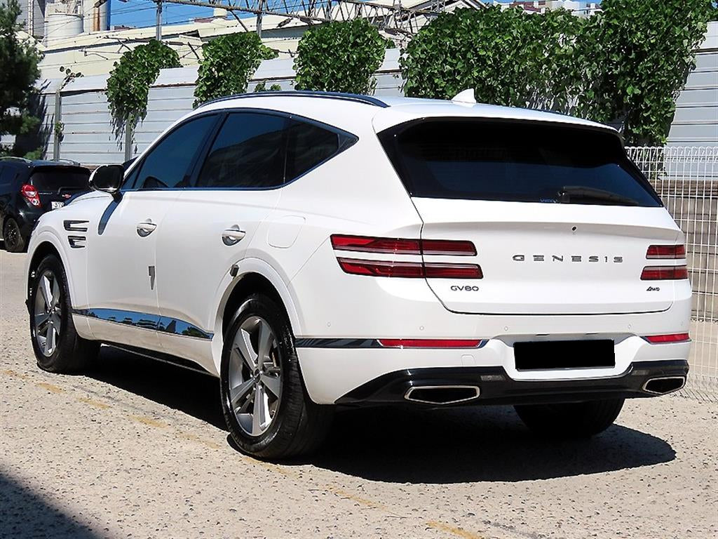 Genesis GV80 — photo 03