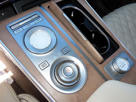 Genesis GV80 — photo 11
