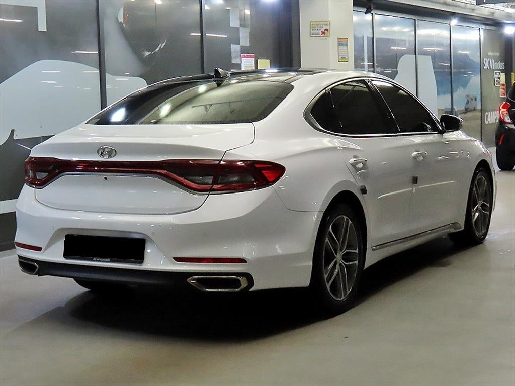 Hyundai Grandeur — photo 04