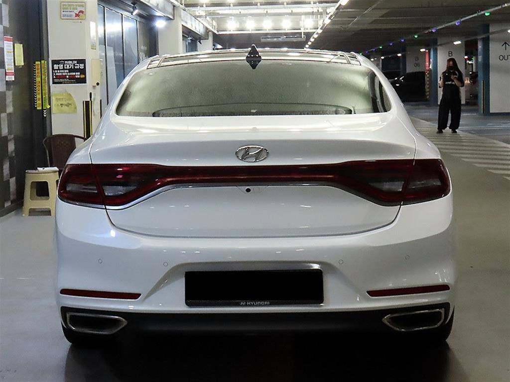 Hyundai Grandeur — photo 05