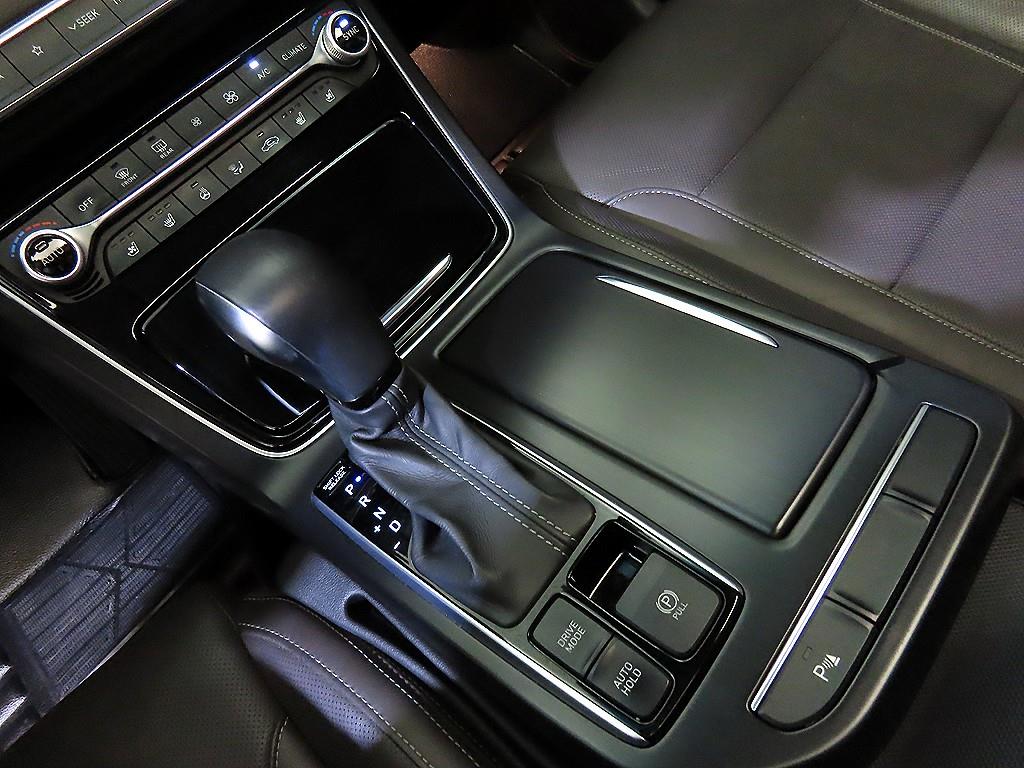 Hyundai Grandeur — photo 12