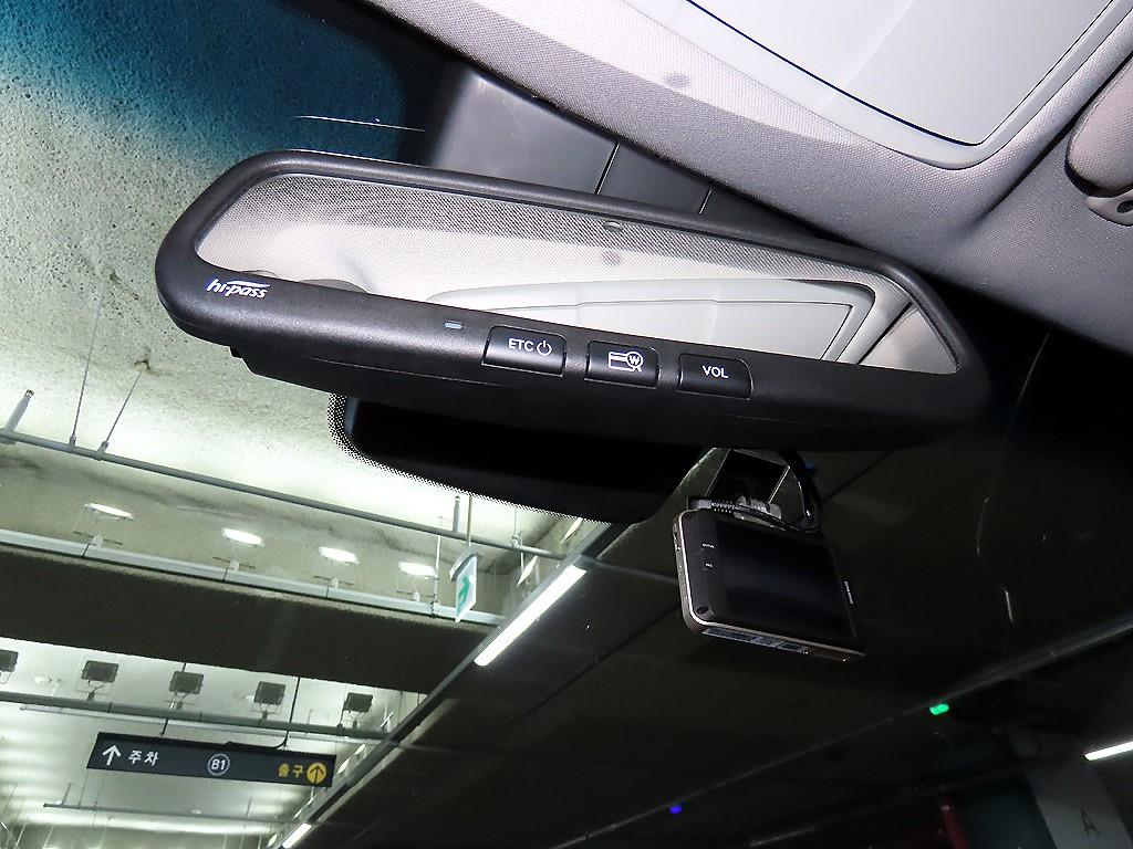 Hyundai Grandeur — photo 15