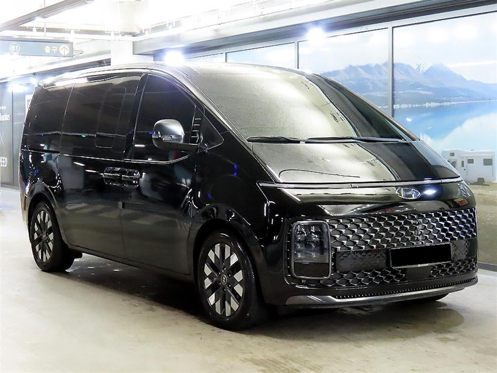 Hyundai Staria — photo 01