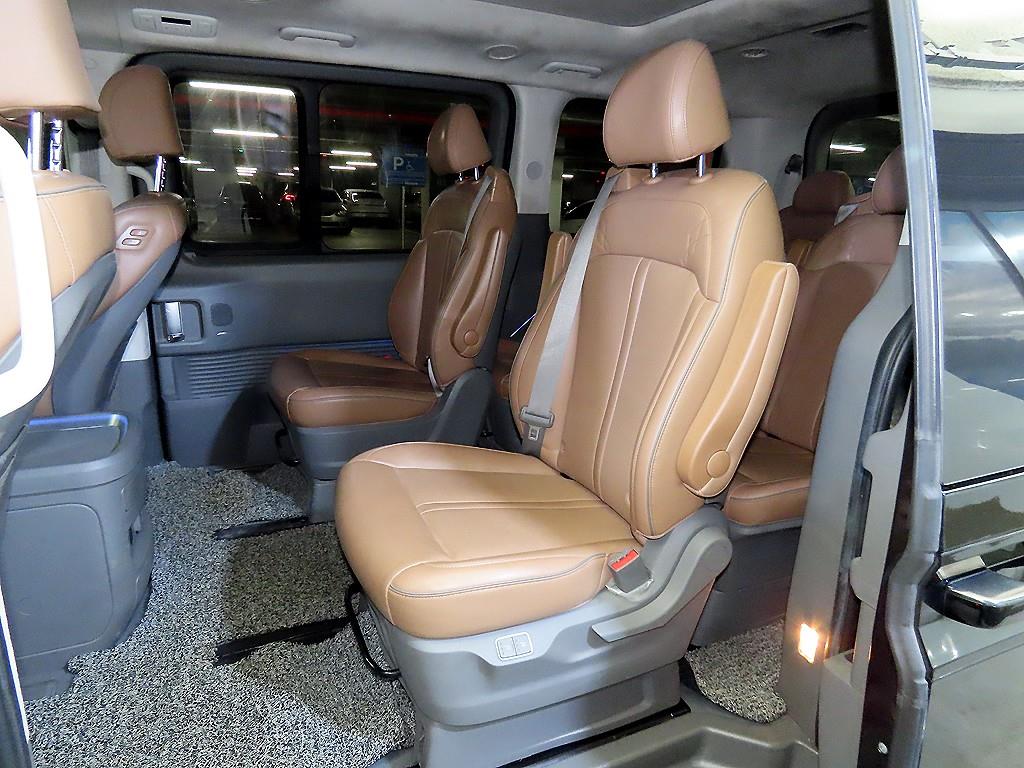 Hyundai Staria — photo 07