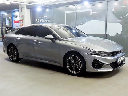 Kia K5 — photo 01