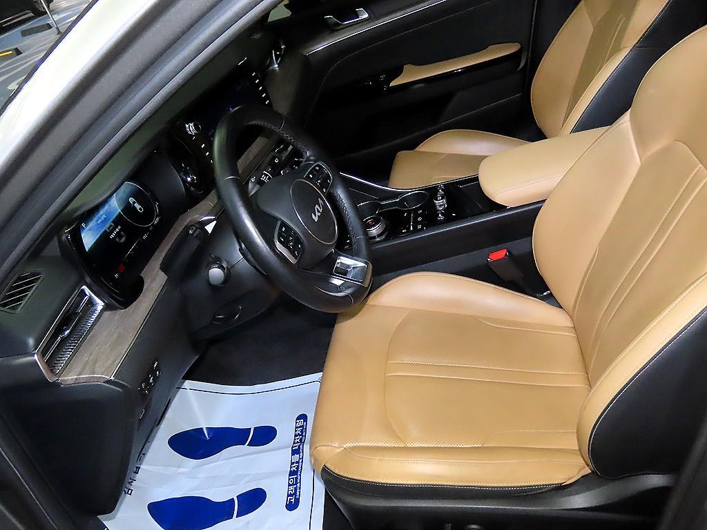 Kia K5 — photo 06