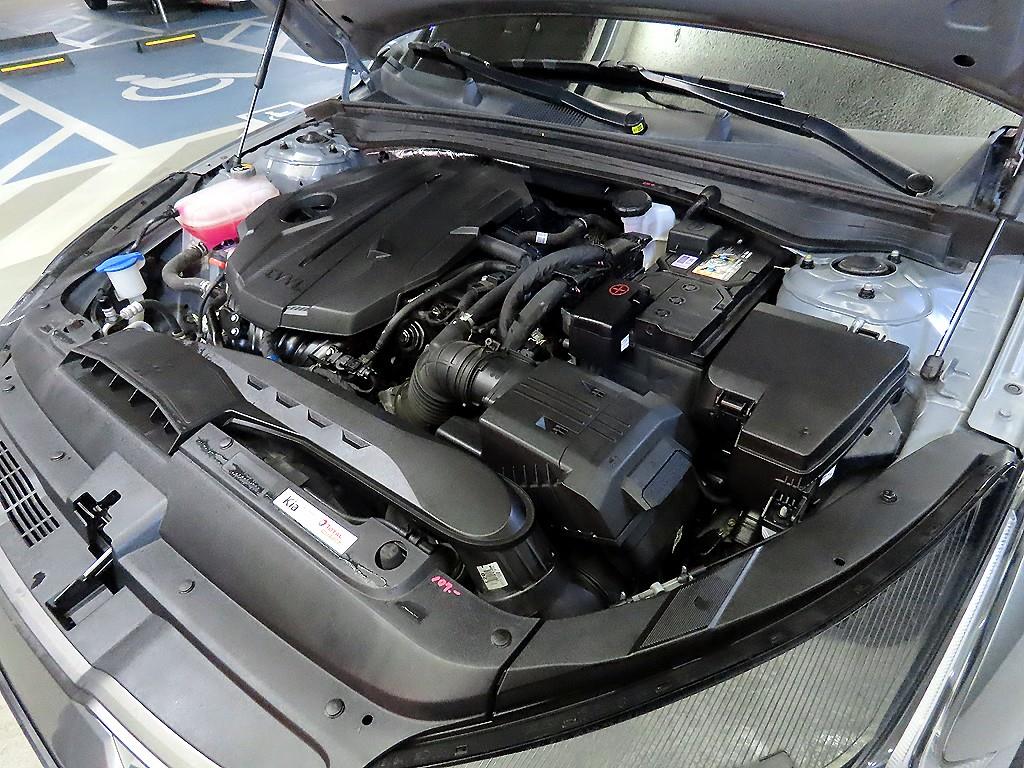 Kia K5 — photo 19