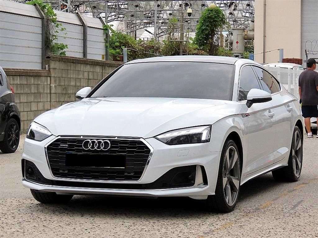 Audi A5 — photo 02