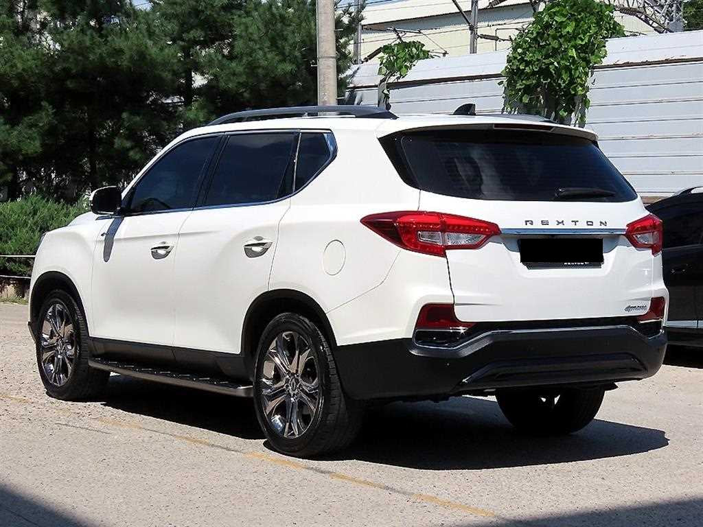KGM Rexton — photo 03