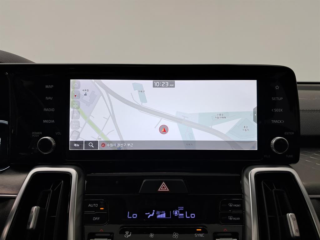 Kia Sorento — photo 09