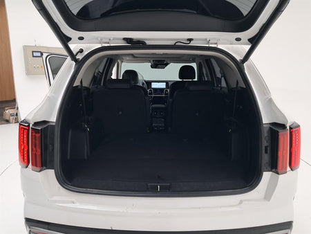 Kia Sorento — photo 18