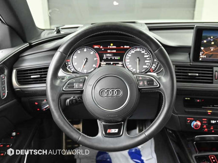 Audi S7 — photo 13