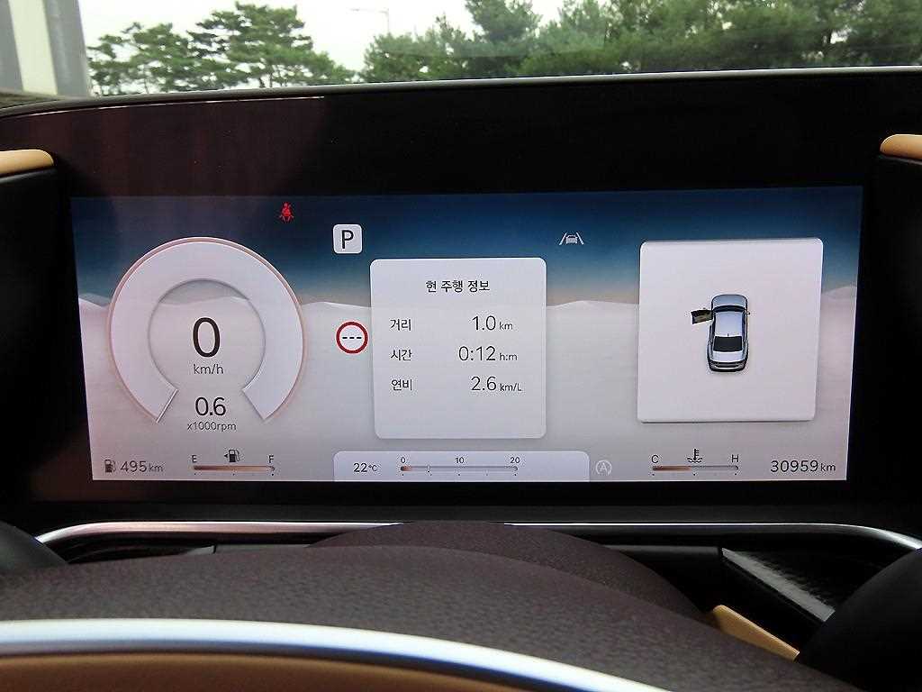 Genesis G90 — photo 09