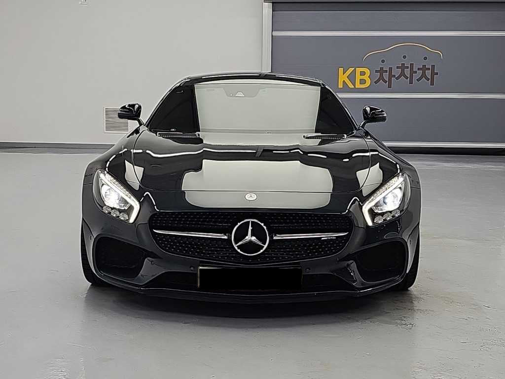 Mercedes-Benz AMG GT — photo 02