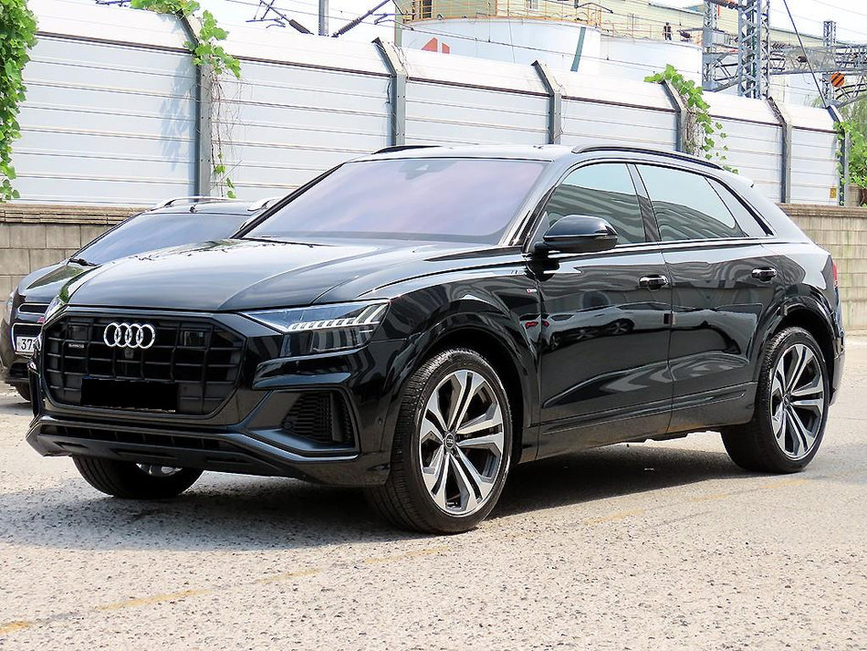 Audi Q8 — photo 02