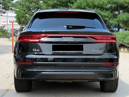 Audi Q8 — photo 04