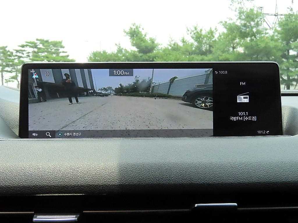 Genesis G80 — photo 15