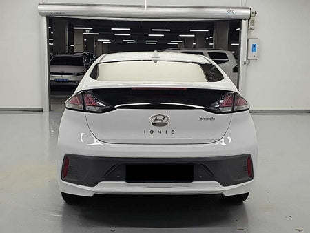 Hyundai Ioniq — photo 04