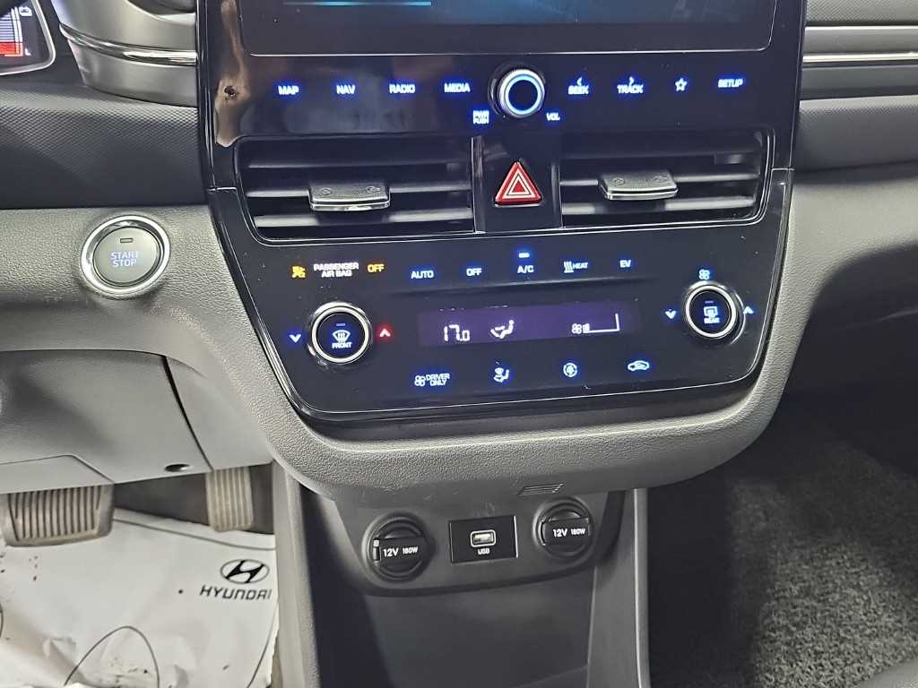 Hyundai Ioniq — photo 11