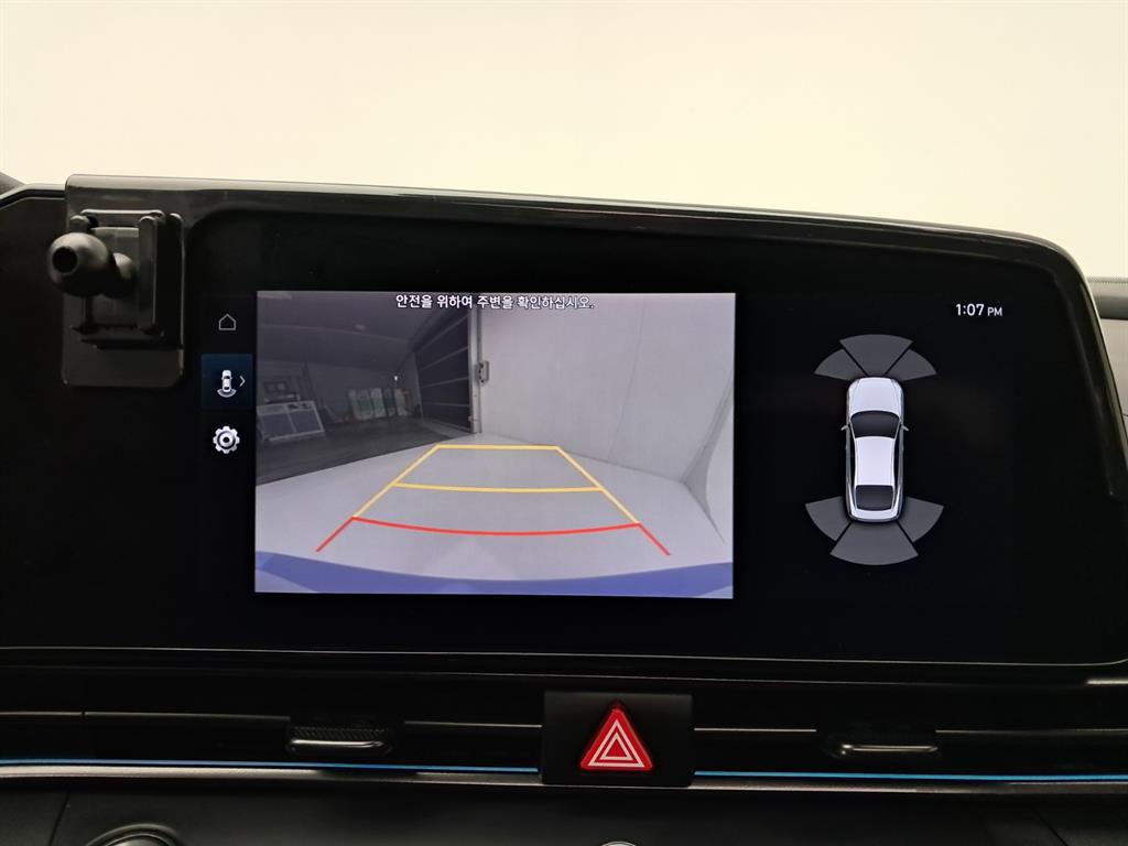 Hyundai Avante — photo 10
