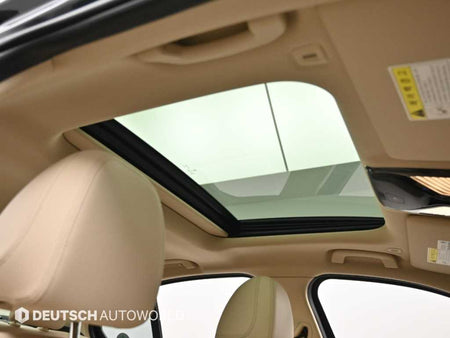 BMW 3-Series — photo 18