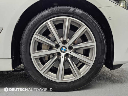 BMW 5-Series — photo 05