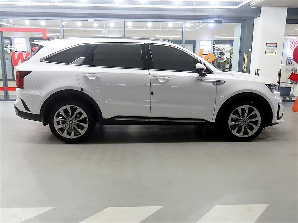 Kia Sorento — photo 03